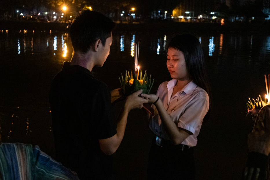 Chiang Mai, Thailand, Loy Krathong, light festival, krathongs, portrait, Ping river, couple, moment