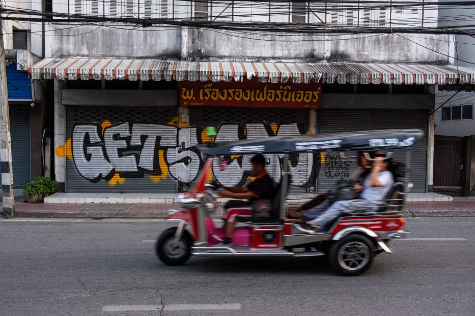 Chiang Mai, Thailand, tuktuk, streetart, street, speed, people,