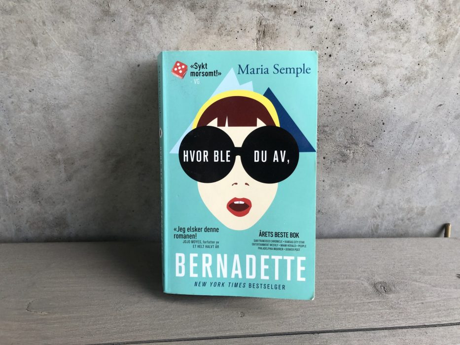 Book, pocket book, reading, reader, Bernadette, Maria Semple, Where's you go Bernadette