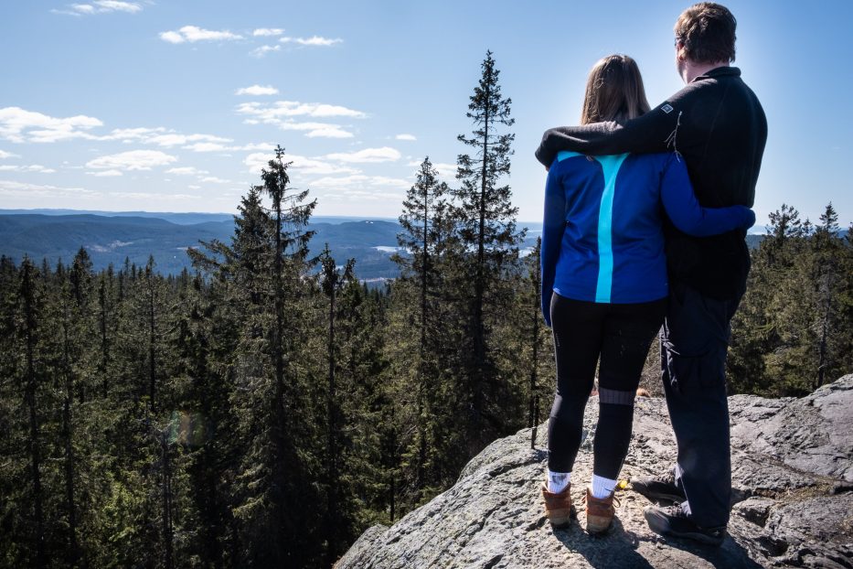 Oslo, Oslomarka, forest, trees, hike, hiking, trees, nature, local, travel, Maridalen, Maridalsalpene, couple, view