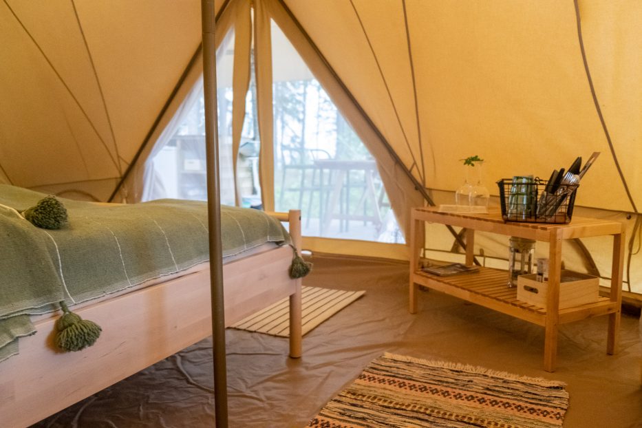 Breiva Gjestegaard og glamping, Bø, Telemark, glamping, tent, inside, interior