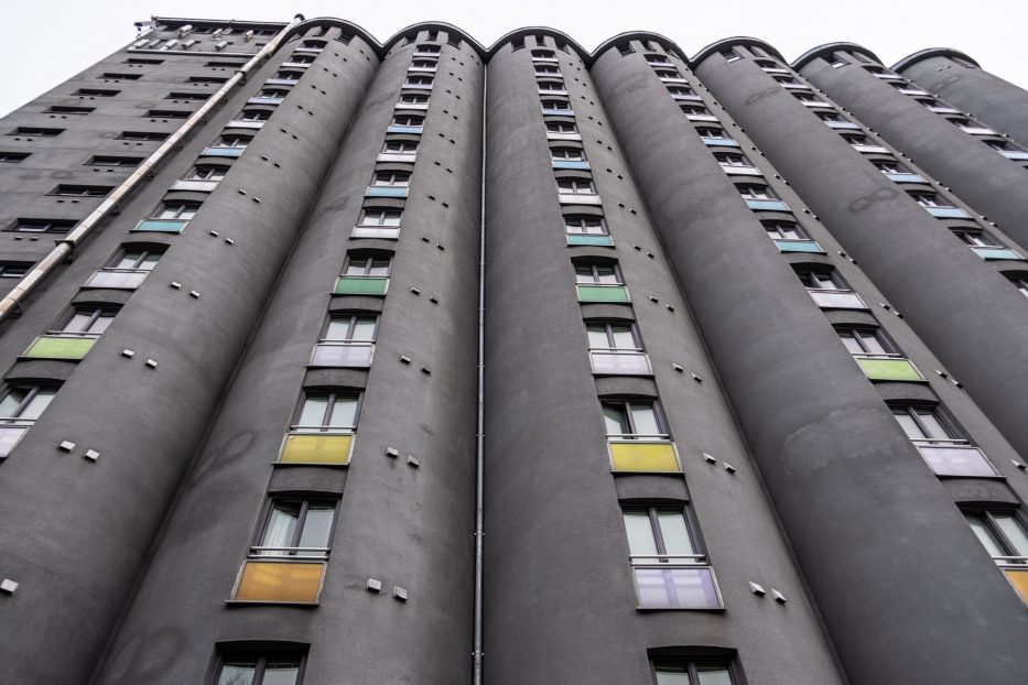 silo building in oslo with apartments