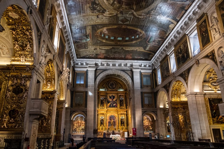 gold interior details inside Church of Sao Roque in lisbon