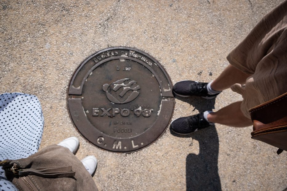 expo 98 on a manhole cover in belem