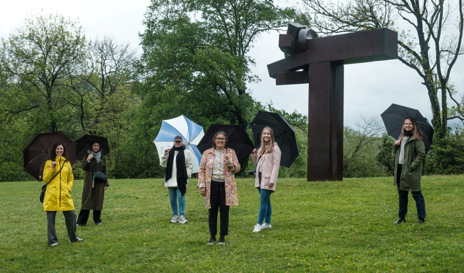 group photo from the Chillida Leku museum